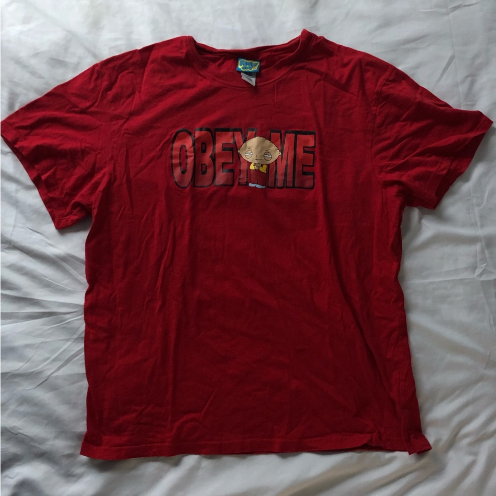 Large Red Family Guy Shirt